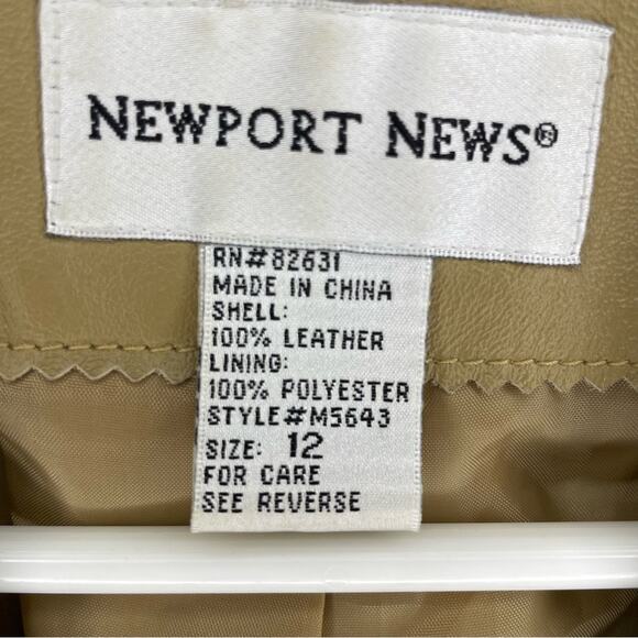 Newport News Vintage Tan Leather Jacket Size 12 - Picture 2 of 5